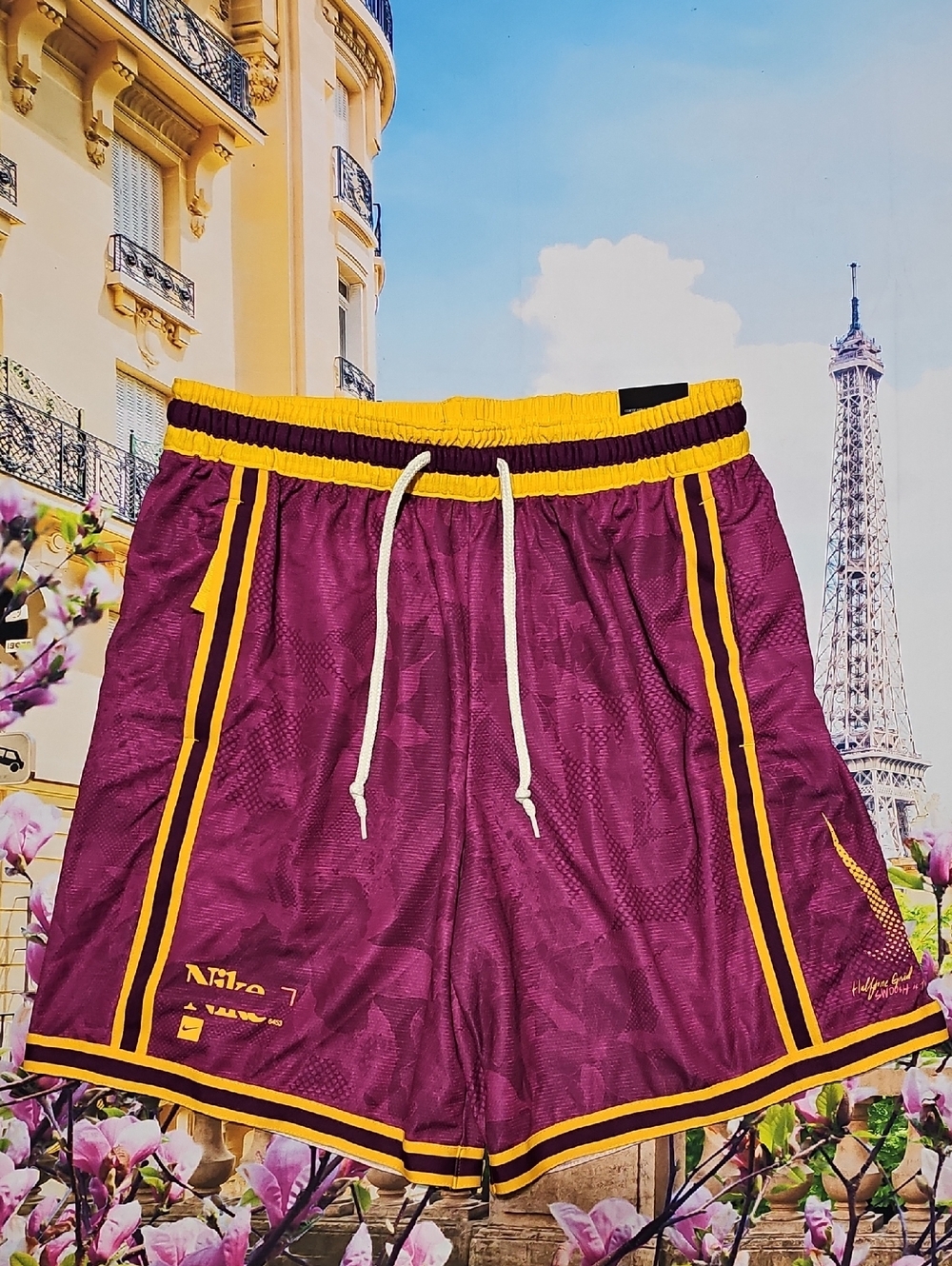 Nike Purple‎ Gold Shorts Size Medium New